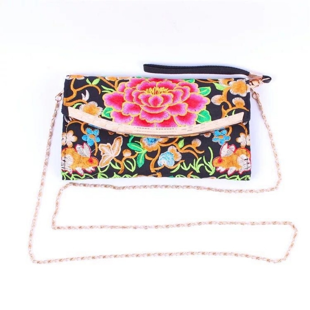 Cute embroiderer wallet / cross body - Picture 4 of 4